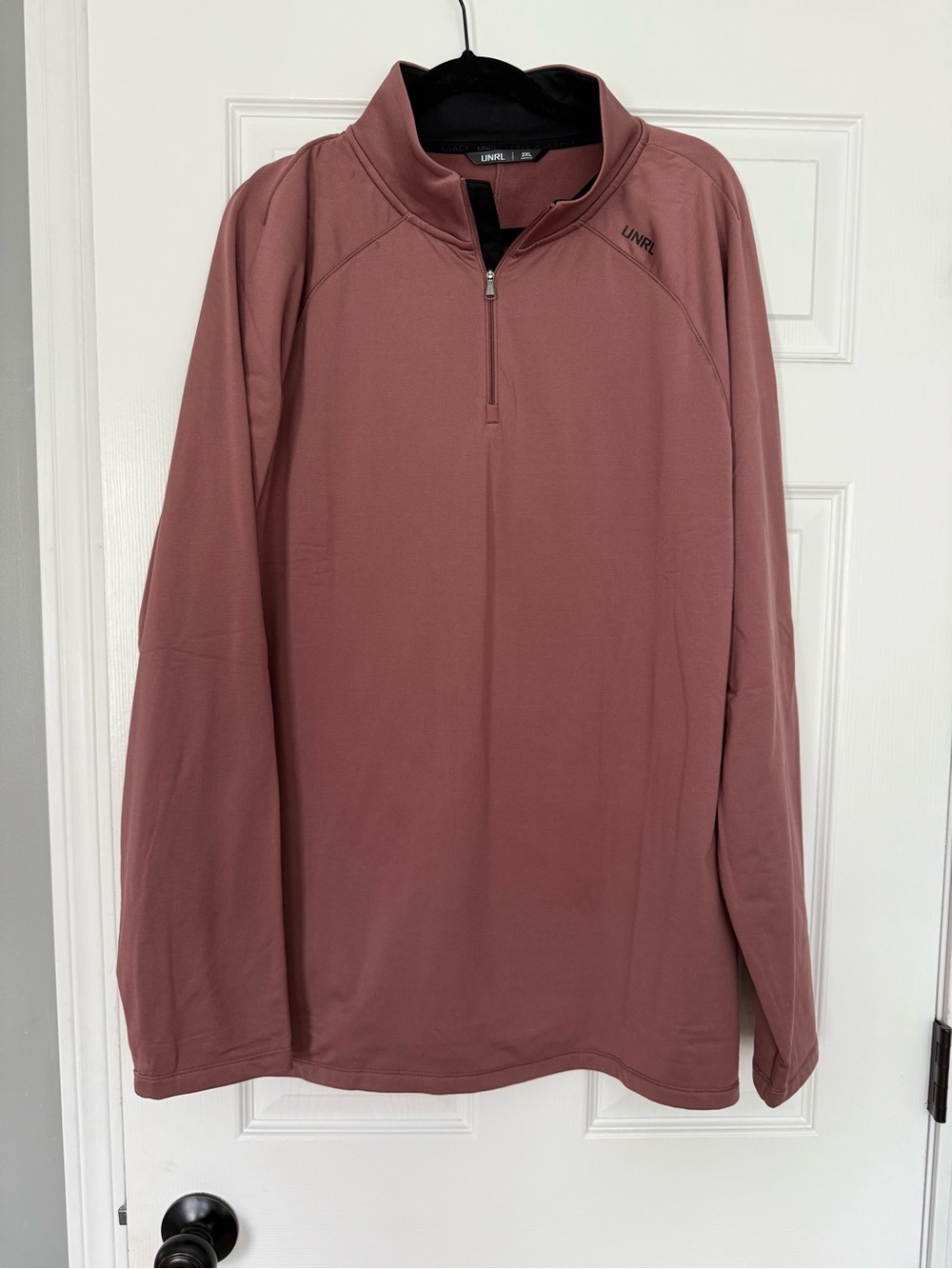 UNRL men’s quarter zip nwot- size XXL